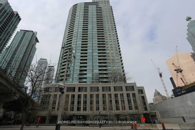 Condo Apartment at 18 Yonge Street 915, Toronto, ON M5E 1Z8, Toronto C01
