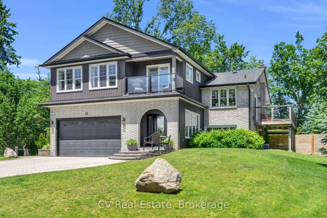Detached at 22 Baycrest Drive, Barrie, ON L4M 7C7