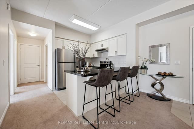 Condo Apartment at 1077 Gordon Street 134, Guelph, ON N1G 0E3