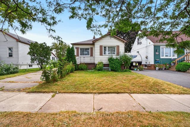 Detached at 340 Barton Street, Hamilton, ON L8E 2K9