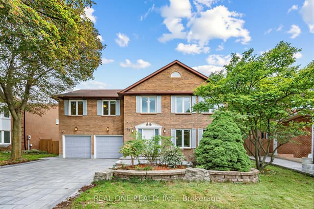 Detached at 52 Fenwick Crescent, Markham, ON L3R 4H7