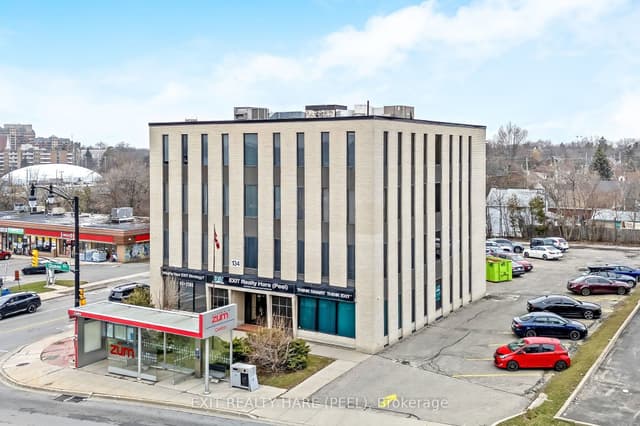Office at 134 Queen Street E 201, Brampton, ON L6V 1B2