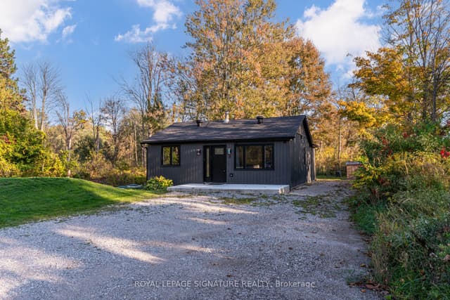 Detached at 8 Mountsberg Road, Hamilton, ON L0P 1B0