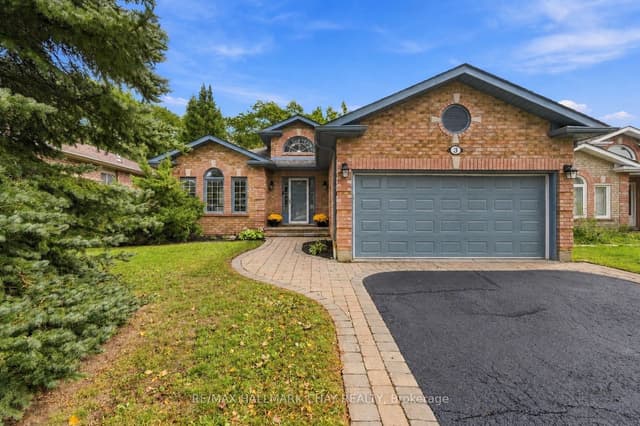 Detached at 3 Maw Court, Barrie, ON L4N 7X7