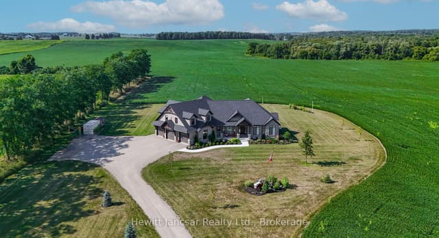 Farm at 927549 Oxford Road 8 Road, Blandford-Blenheim, ON N0B 2E0