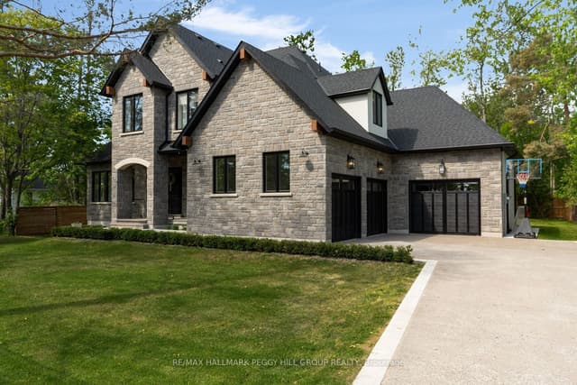 Detached at 2338 Buchanan Street, Innisfil, ON L9S 3W7