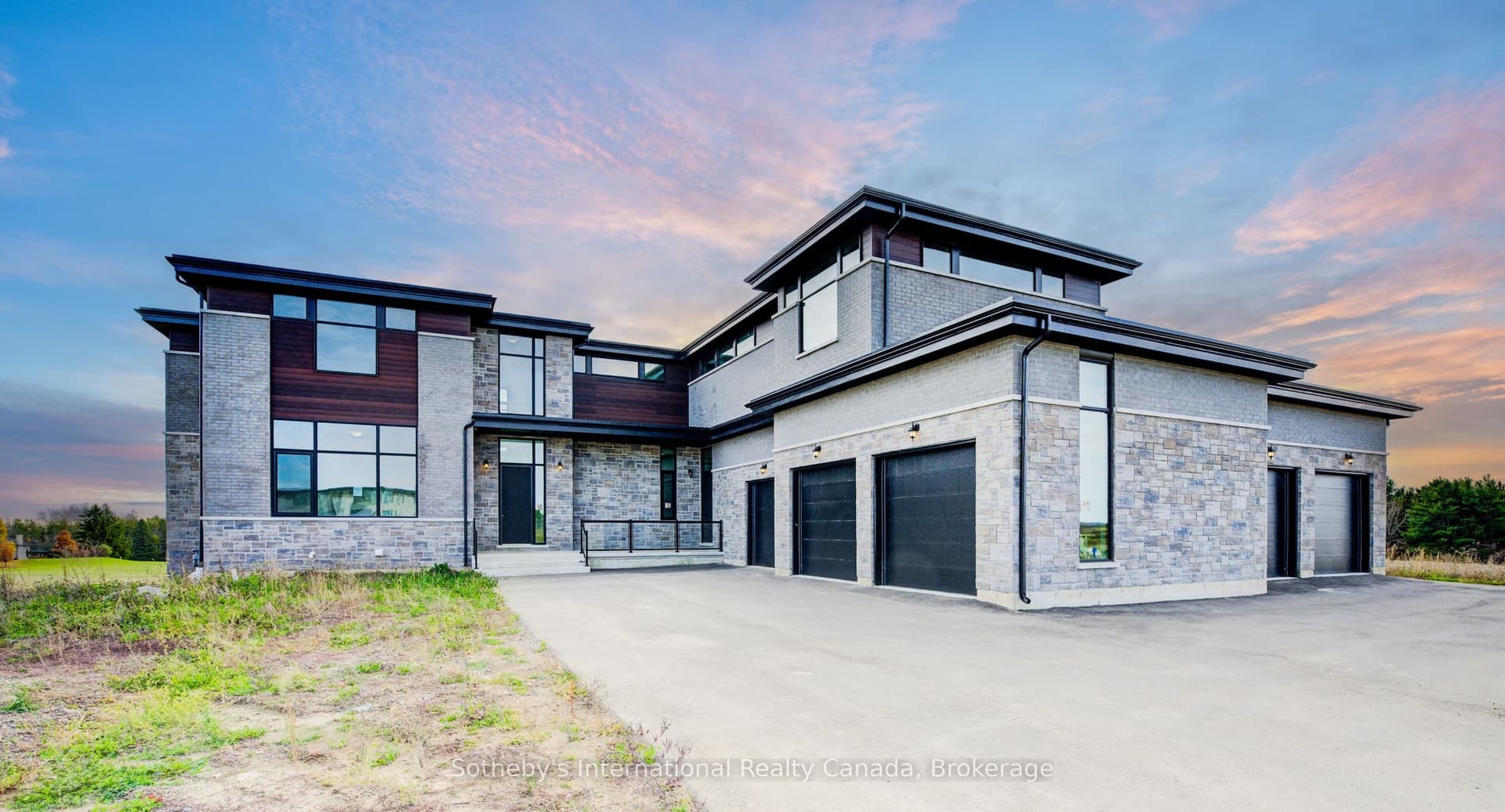 6 Sugarbush Crt