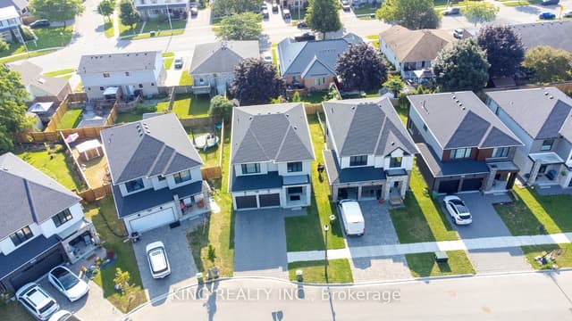 Detached at 24 Welch Court, St. Thomas, ON N5R 0M1