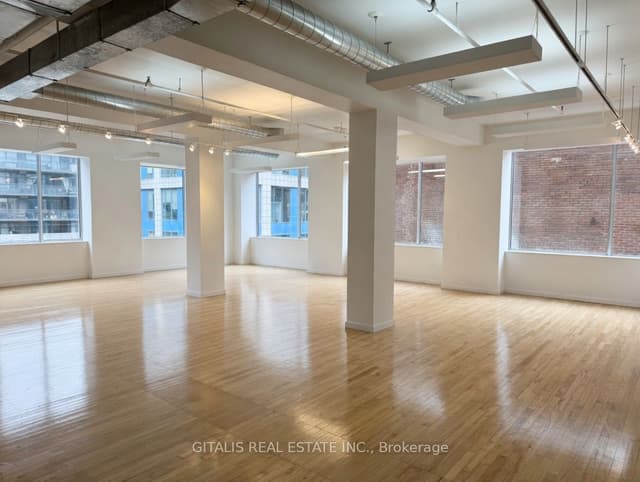 Office at 460 Richmond Street W 300-301, Toronto, ON M5V 1Y1, Toronto C01