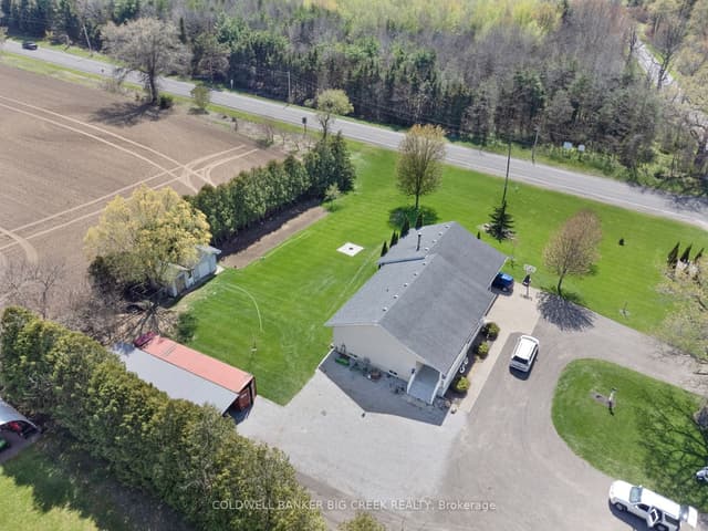 Detached at 6 Scott Street, Norfolk, ON N4B 1A2