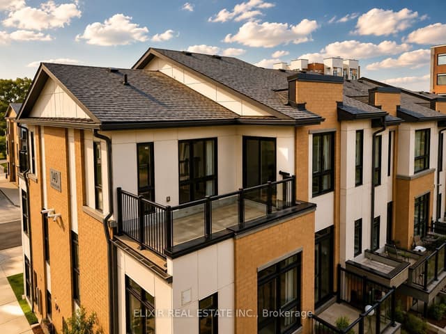 Condo Townhouse at 140 Canon Jackson Drive 206, Toronto, ON M6M 0B9, Toronto W04