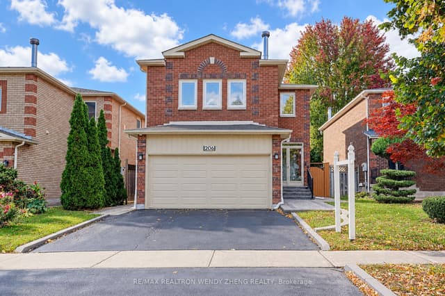 Detached at 206 Bernard Avenue, Richmond Hill, ON L4S 1E3