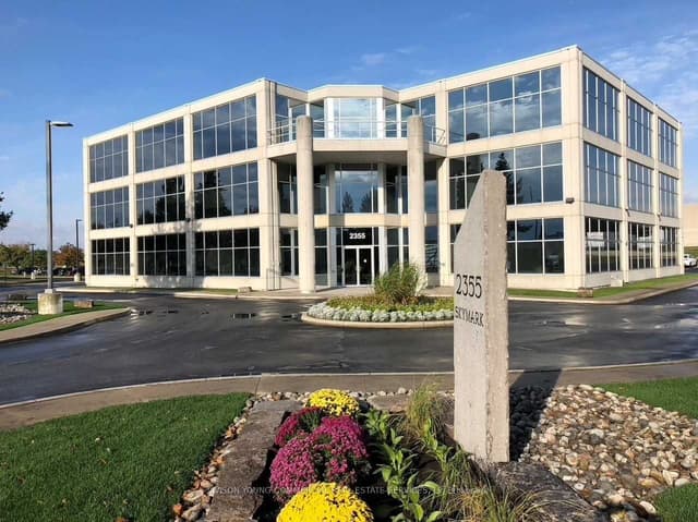 Office at 2355 Skymark Avenue 301, Mississauga, ON L4W 4Y6