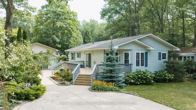 10 HURON Lane