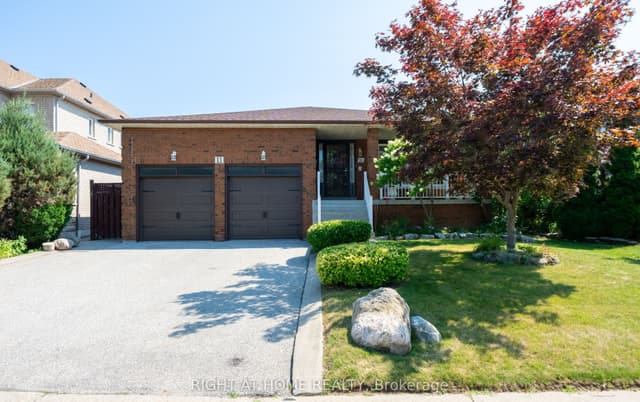 Detached at 11 Timber Lane, Vaughan, ON L4L 3J6