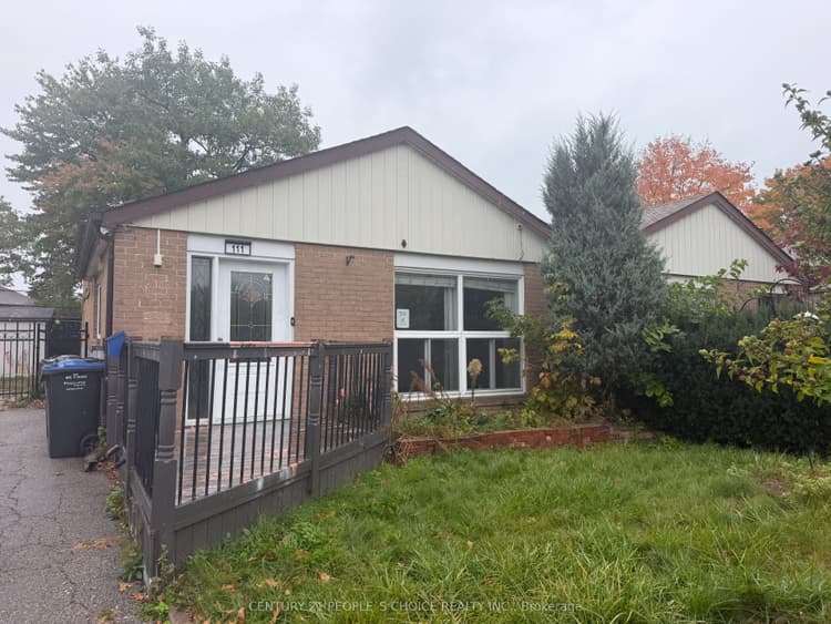 111 Aloma Crescent