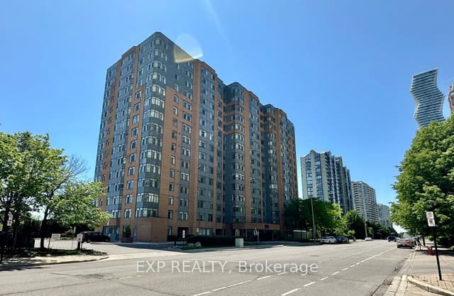 Condo Apartment at 300 Webb Drive 303, Mississauga, ON L5B 3W3