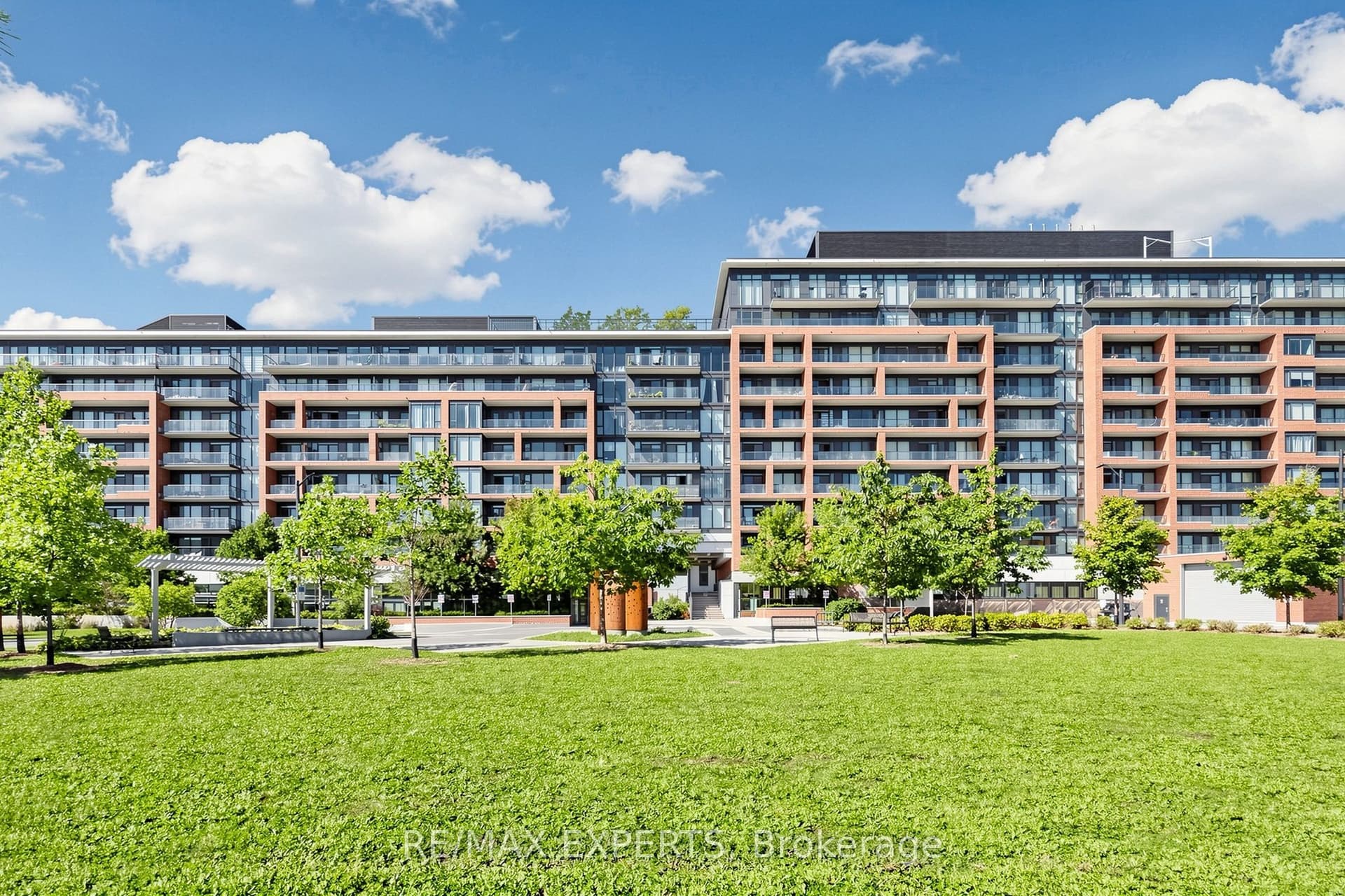Suite 302 · Floor 3, Unit 302 · 99 Eagle Rock Way