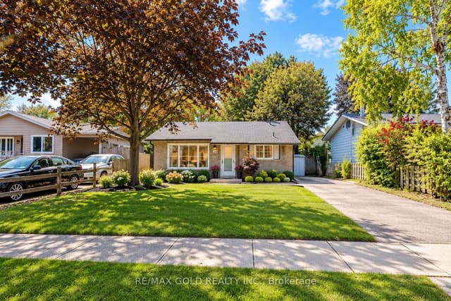 Detached at 85 Williamsburg Road, Kitchener, ON N2E 1K6