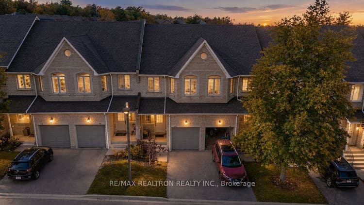5525 Palmerston Crescent