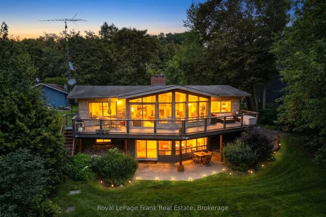 Detached at 156 Acton Road, Uxbridge, ON L0C 1H0