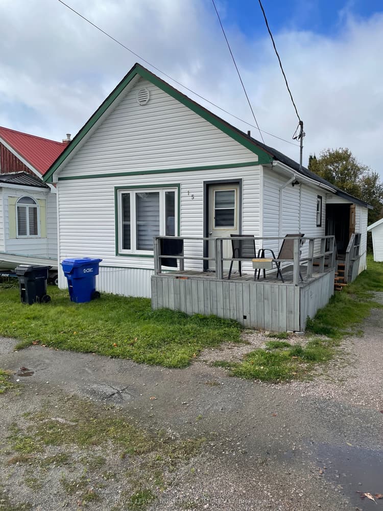 15 Earl Street