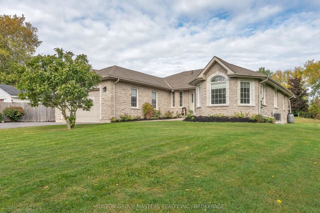 Detached at 316 Academy Street, Loyalist, ON K0H 1G0