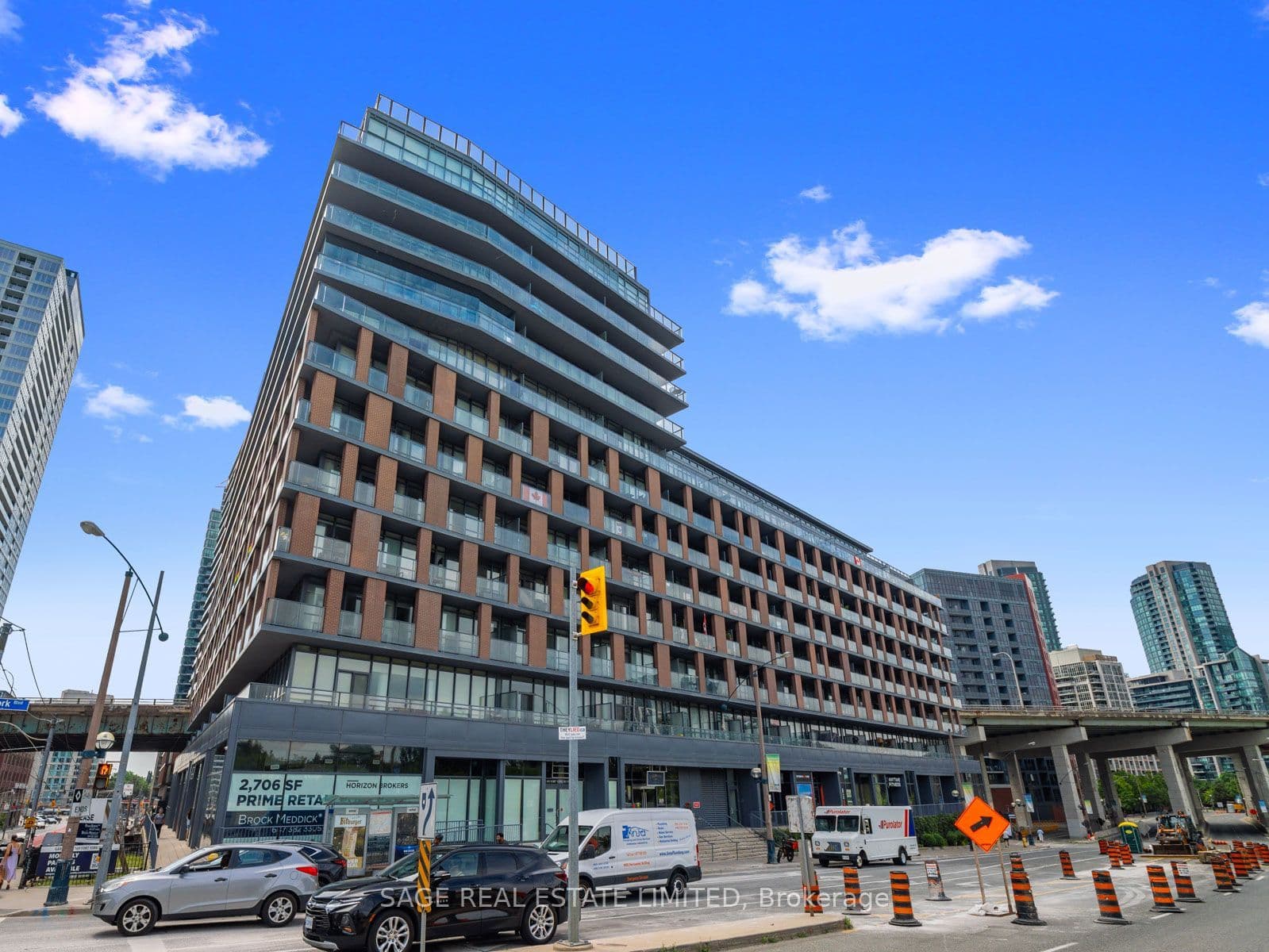 Suite 918 · Floor 9, Unit 918 · 169 Fort York Blvd