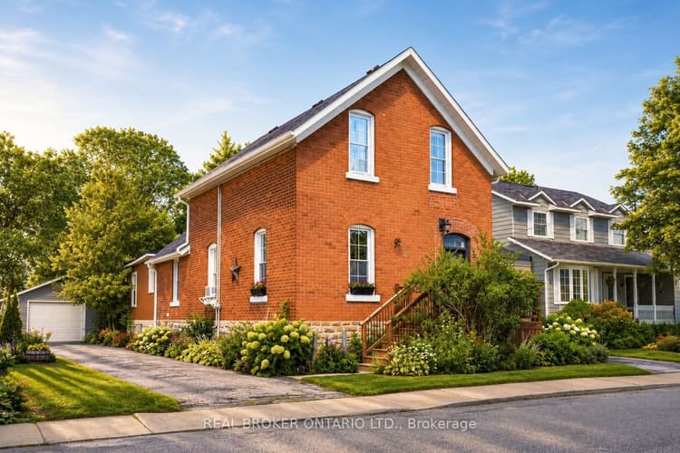 33 Napoleon Street