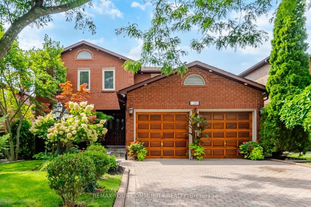 Detached at 1380 Bishopstoke Way, Oakville, ON L6J 7A5
