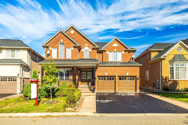 Detached at 25 Van Hoof Crescent, Brampton, ON L6P 1S7