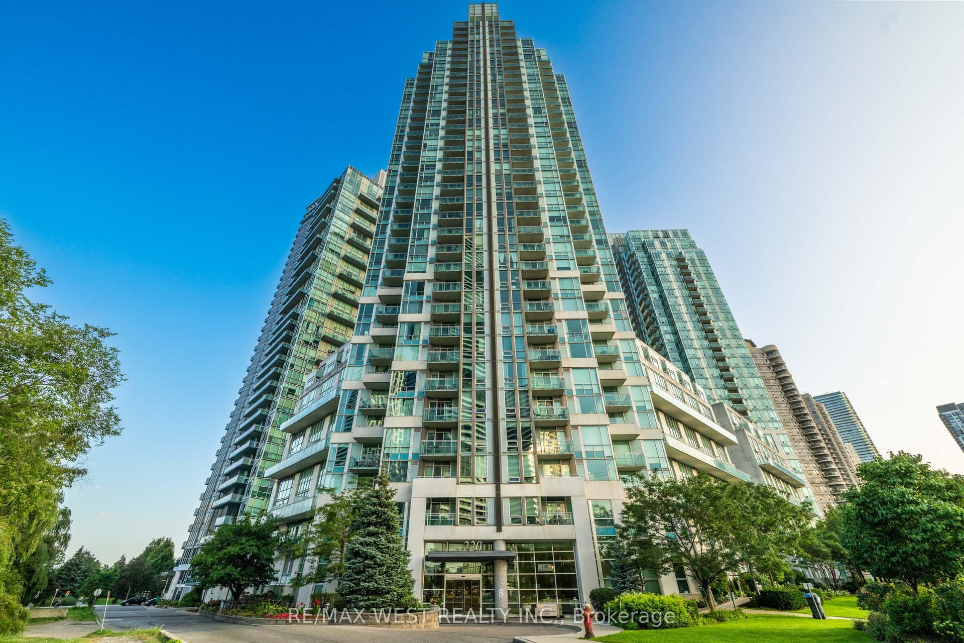 Suite 1710 · Floor 17, Unit 1710 · 220 Burnhamthorpe Rd W