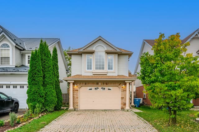 Detached at 4 DARLING Crescent, Guelph, ON N1L 1P9
