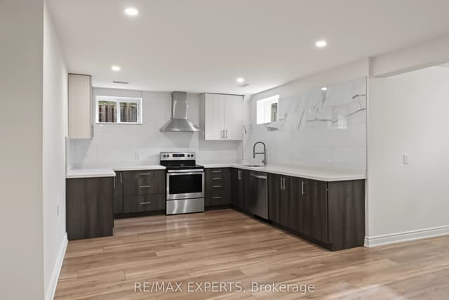Detached at 99 Dianawood Ridge Basement, Vaughan, ON L4L 6W9