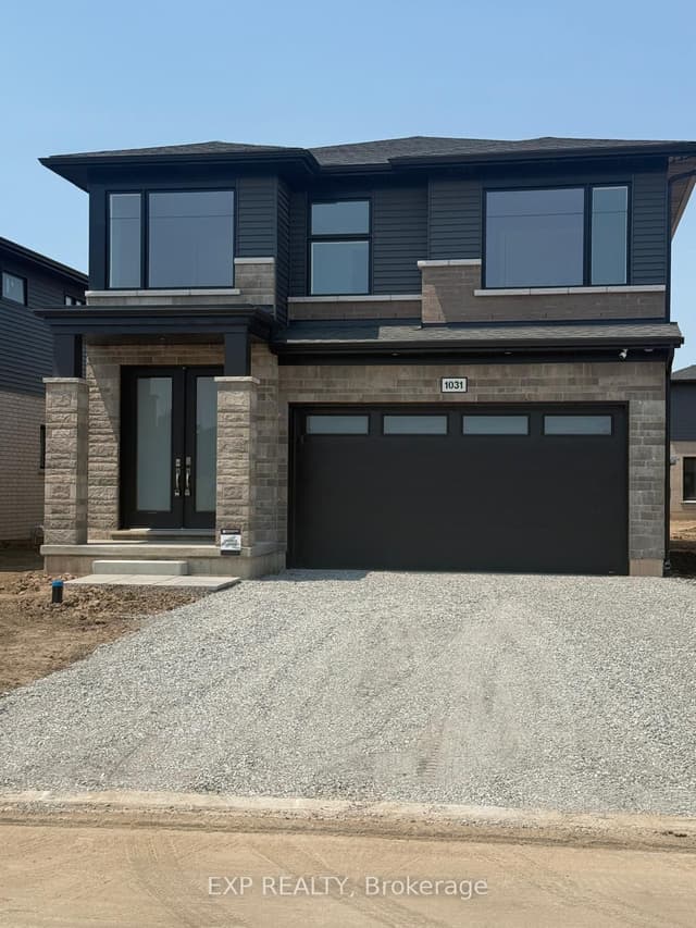 Detached at 1031 Alliston Avenue, Fort Erie, ON L2A 0H3