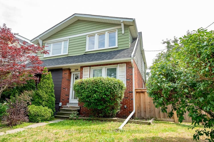 2159 Gerrard Street