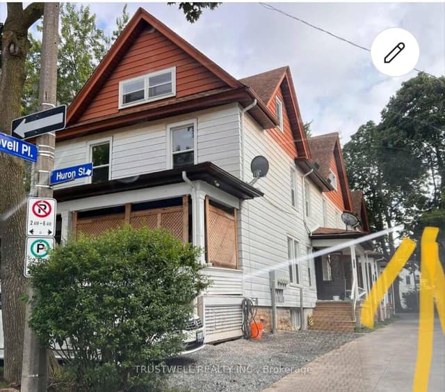 Fourplex at 4440 Huron Street, Niagara Falls, ON L2E 2G9
