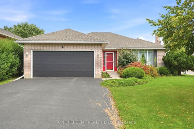 Detached at 9 Country Club Road, Haldimand, ON N0A 1E0