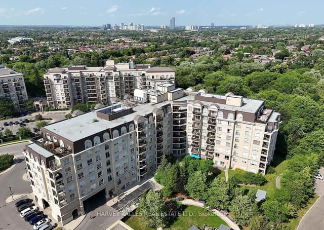 Condo Apartment at 1 Maison Parc Court 704, Vaughan, ON L4J 9K1
