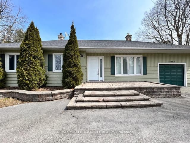 Detached at 18863 Leslie Street, East Gwillimbury, ON L0G 1V0