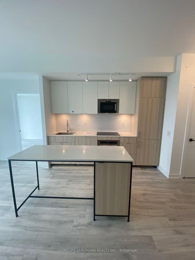 Condo Apartment at 220 Missinnihe Way 1009, Mississauga, ON L5H 1G5