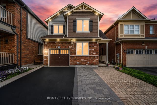 Detached at 3 Fenchurch Drive, Brampton, ON L7A 4G5