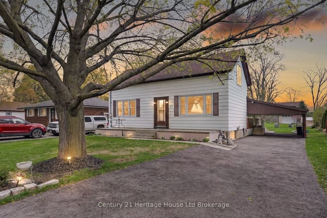 Detached at 69 Bee Street, Woodstock, ON N4S 3Z2