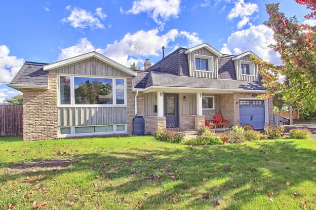 Detached at 137 Churchill Road S, Halton Hills, ON L7J 2J5