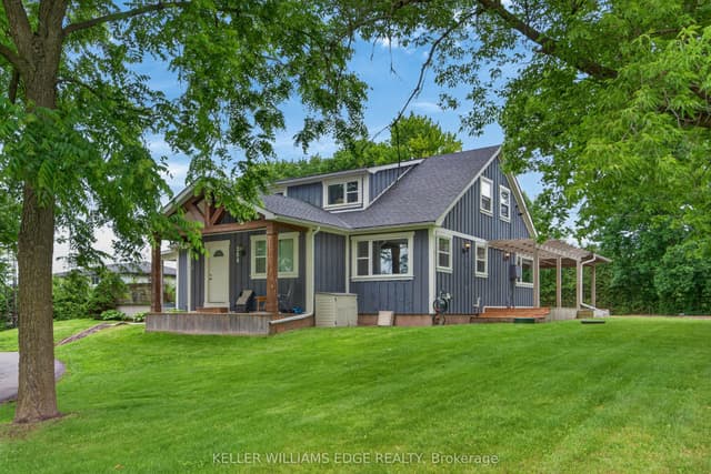 Triplex at 258 Lynden Road, Hamilton, ON L0R 1T0