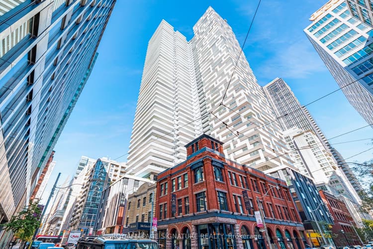 25 Richmond Street