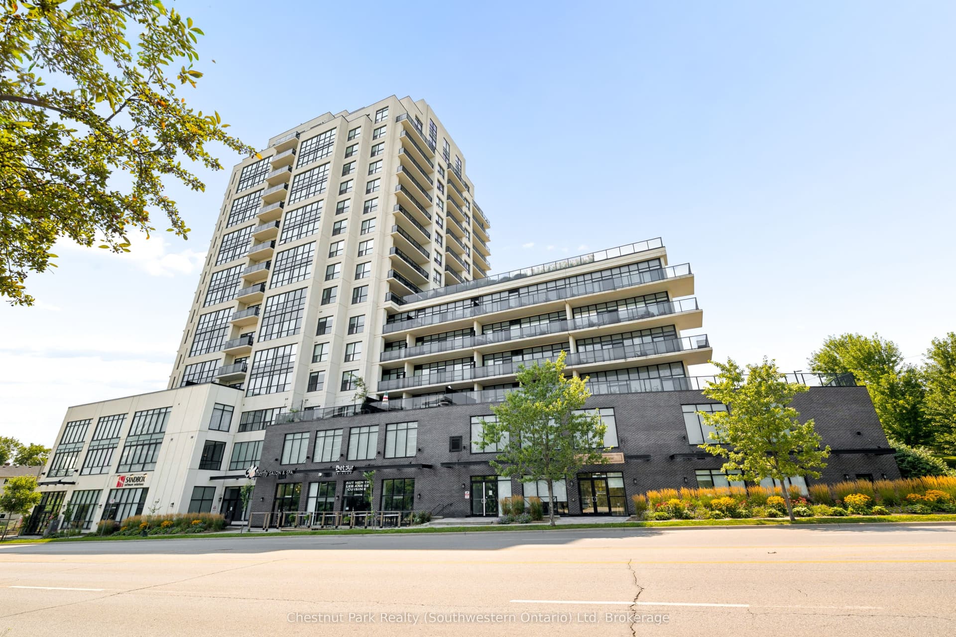 Suite 1503 · Floor 15, Unit 1503 · 150 Wellington St E