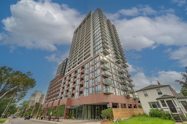 Condo Apartment at 28 Ann Street 208, Mississauga, ON L5G 0E1