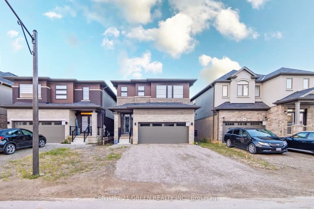 Detached at 14 Holder Drive, Brantford, ON N3T 0V1