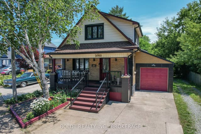 Detached at 5060 Ontario Avenue, Niagara Falls, ON L2E 3R9